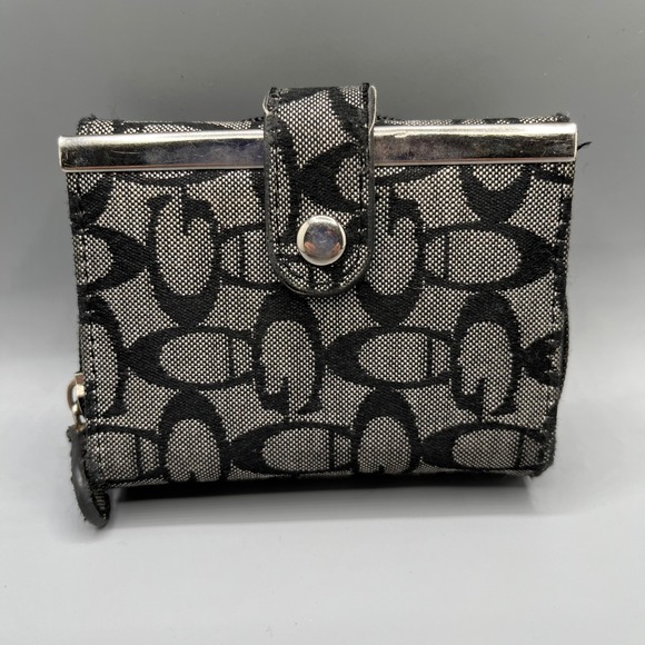 G Wallet Black and Gray Signature Canvas Metal Trim Trifold Coin Purse - Picture 1 of 5
